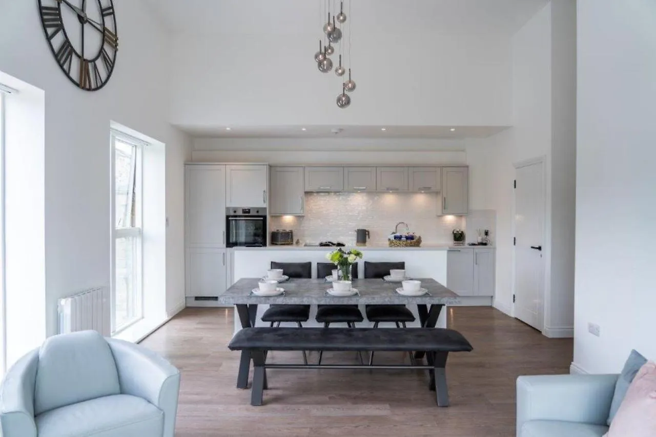The Sidings, Luxury Penthouse, Haworth Lägenhet